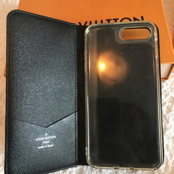Louis Vuitton authentic monogram graphite 7Plus iPhone folio case - Picture 2 of 15